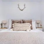 Wharton Cottage, Cartmel, District Retreat - Ridgestone *