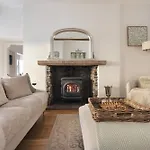 Wharton Cottage, Cartmel, District Retreat - Ridgestone *