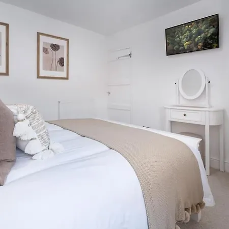 Wharton Cottage, District Retreat Holiday home *