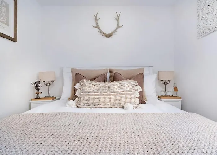 Wharton Cottage, Cartmel, District Retreat - Ridgestone *