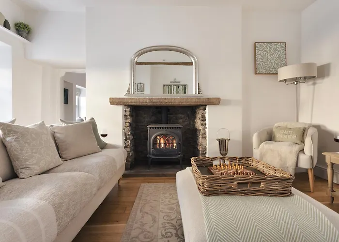 Wharton Cottage, Cartmel, District Retreat - Ridgestone *