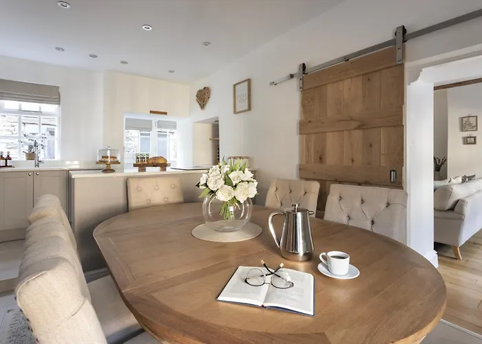 Wharton Cottage, Cartmel, District Retreat - Ridgestone 度假居 *